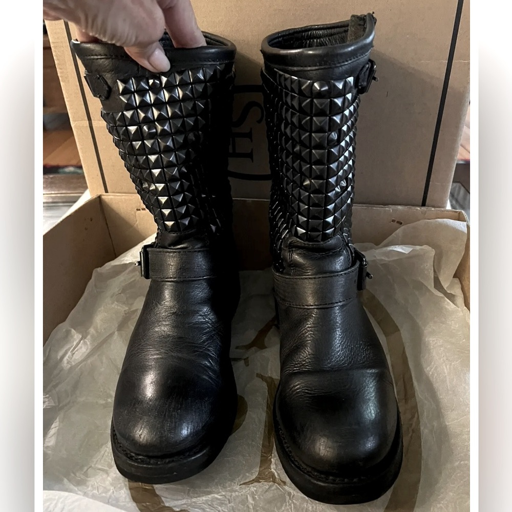 ASH BIKER BOOTS BLACK DISTRESSED LEATHER STUDS MID CALF SIZE 7.5 AWESOME